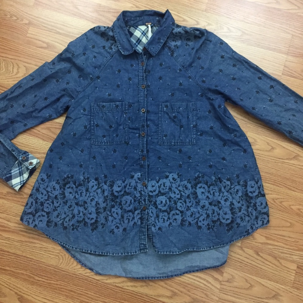 Free People oversized blue denim blouse (A2)